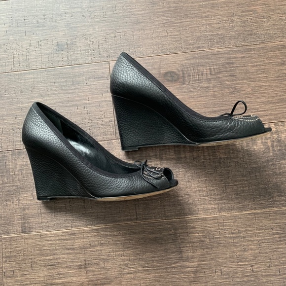 Authentic Gucci Wedge Peep Toe Shoes - Picture 2 of 8